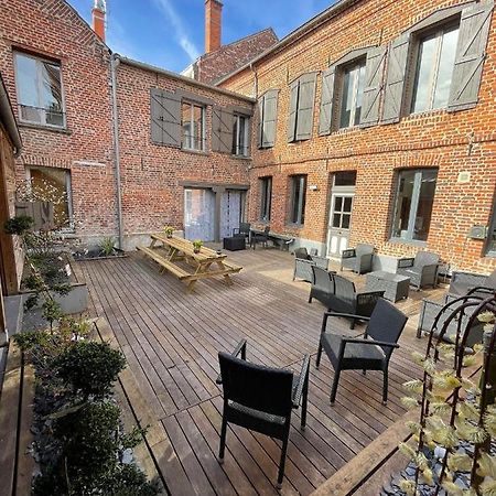 Douai House Hotell Eksteriør bilde