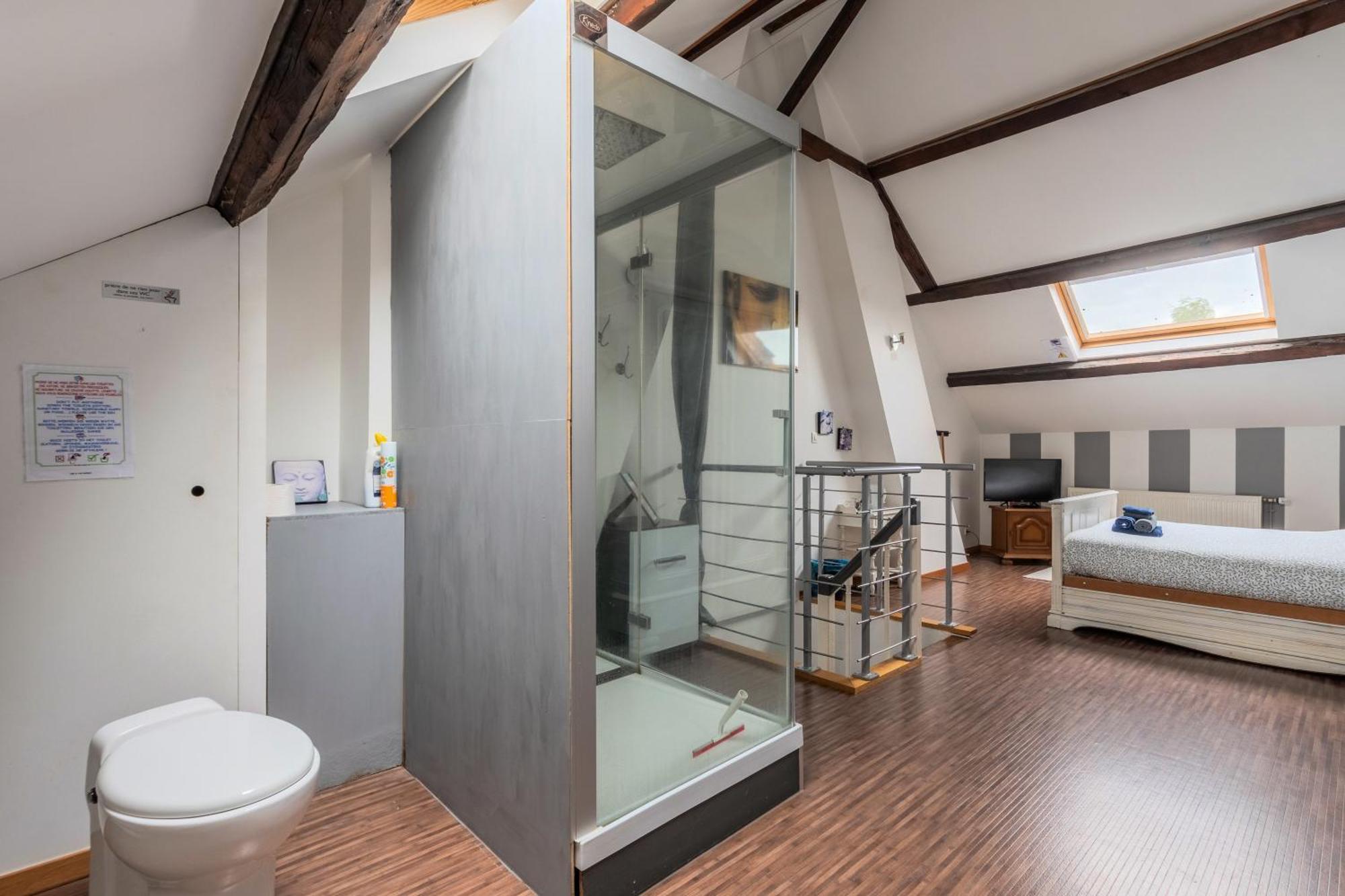 Douai House Hotell Eksteriør bilde