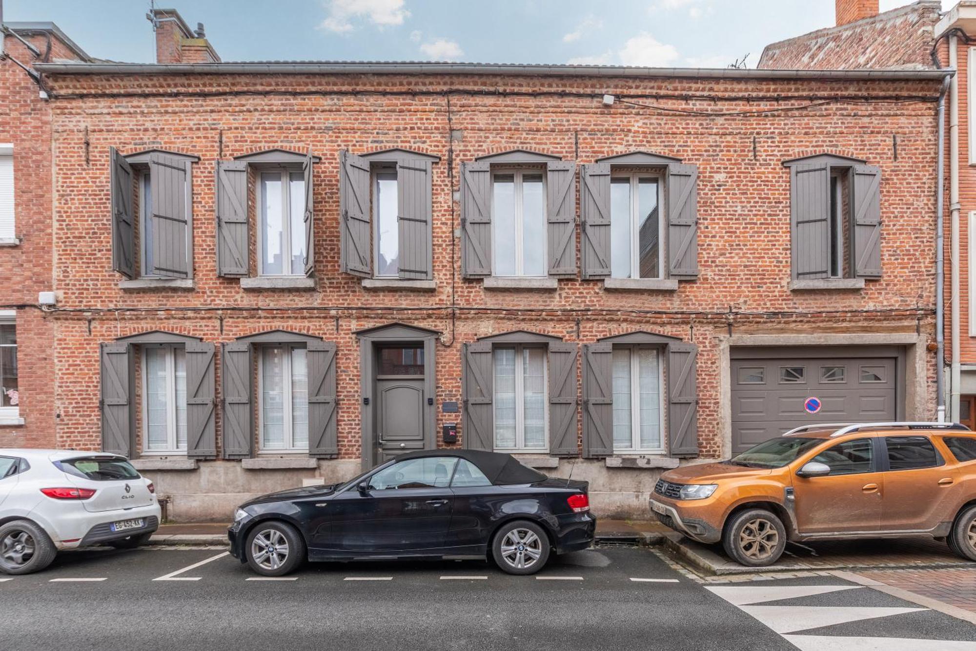 Douai House Hotell Eksteriør bilde